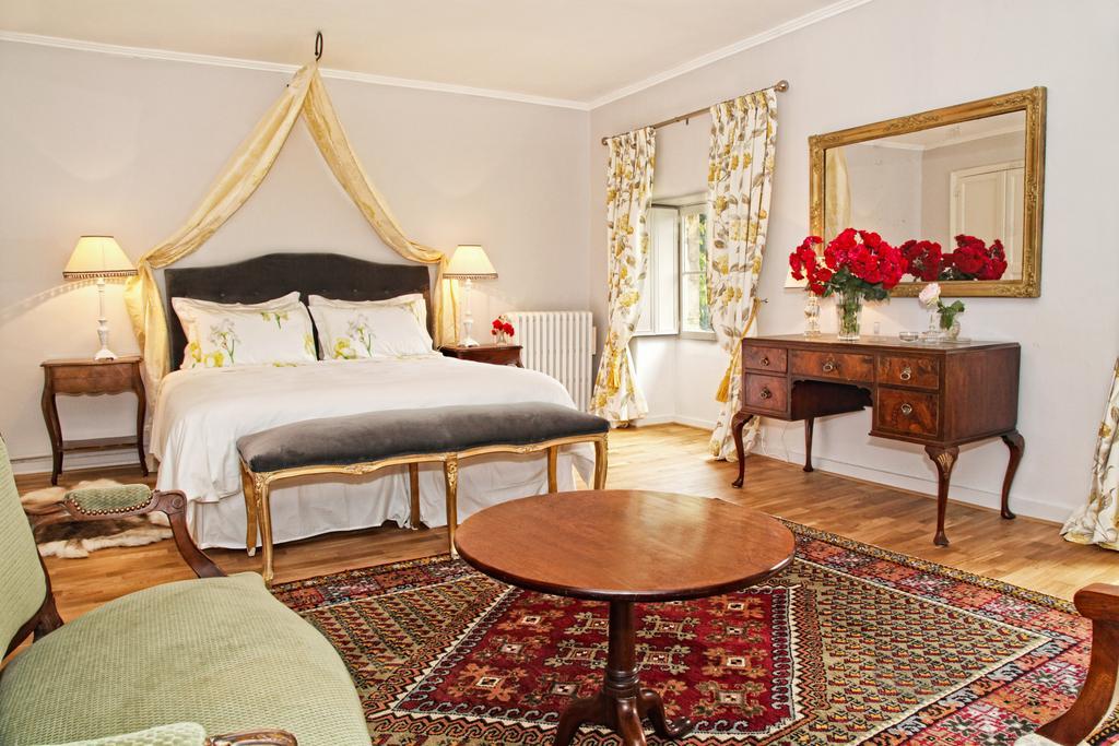 Chateau Lamothe Du Prince Noir - B&B Saint-Sulpice-et-Cameyrac Room photo