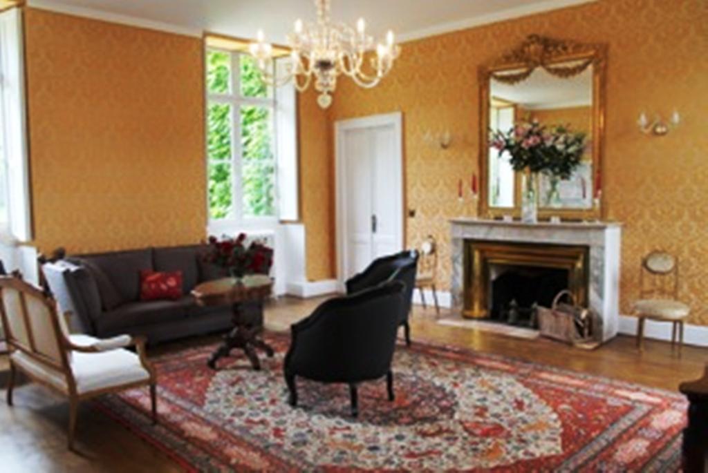 Chateau Lamothe Du Prince Noir - B&B Saint-Sulpice-et-Cameyrac Exterior photo